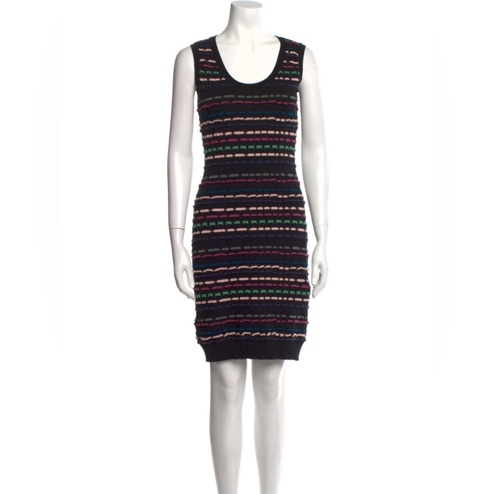M Missoni Women’s US 6 Striped Sleeveless Scoop-neck Sheath Mini Dress